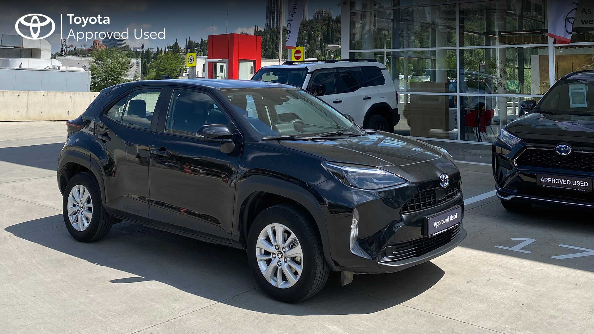 yaris3-min