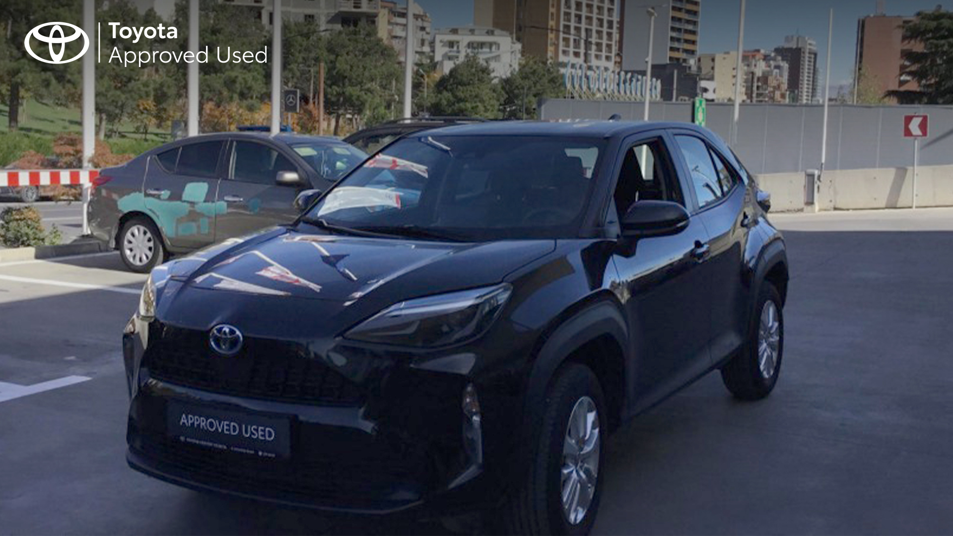 Main Image yaris cross