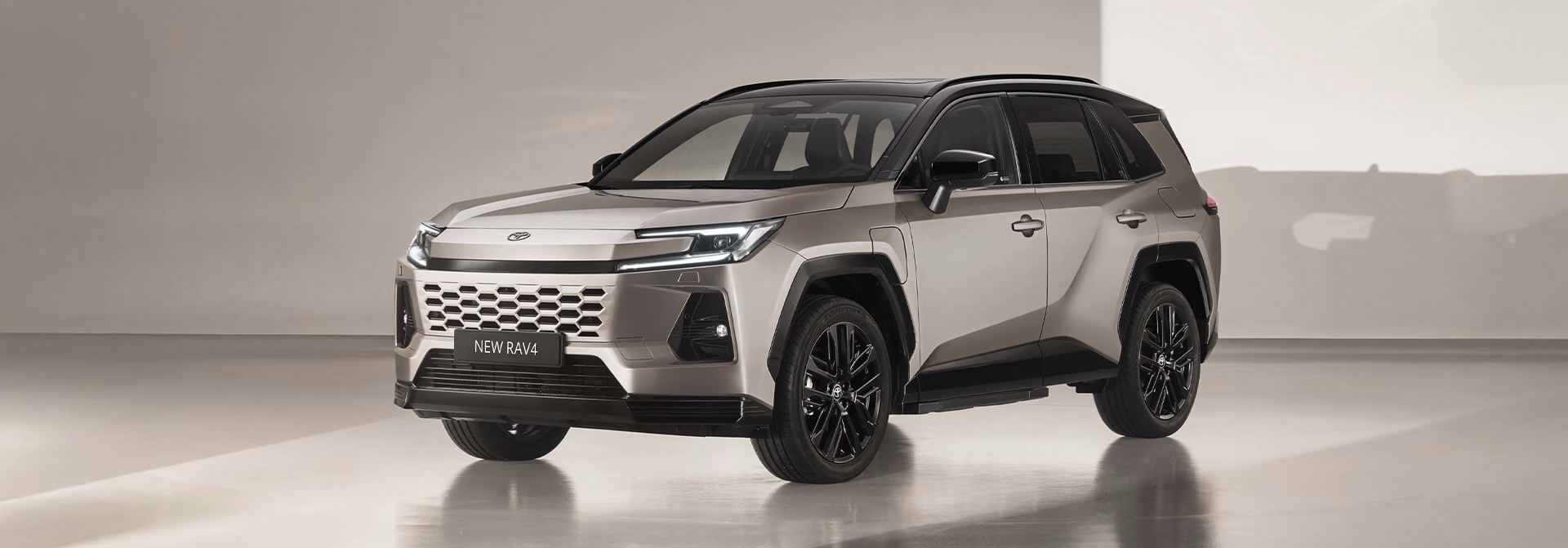 Feature Cover Image RAV4 changes through the time and gets more elegant!